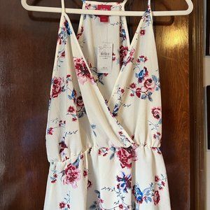 Beautiful, Floral Tank from Daytrip!